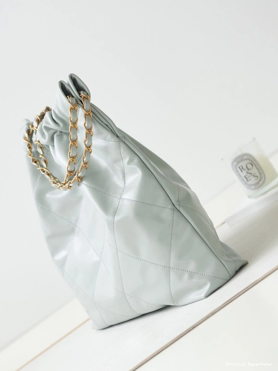 HyperPeter HANDBAG CHANEL 22 0728